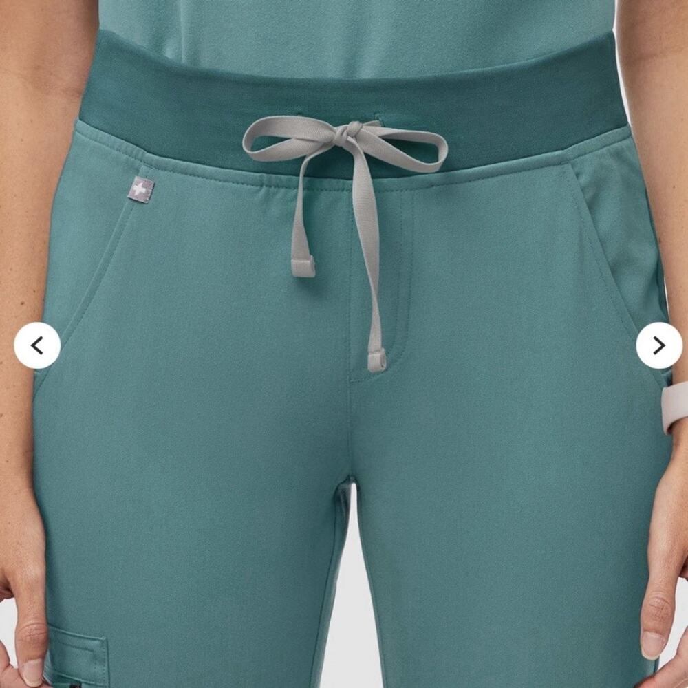FIGS Zamora Joggers Hydrogreen Technical Scrub Pants Sz L Petite Medical Nurse - Picture 5 of 16